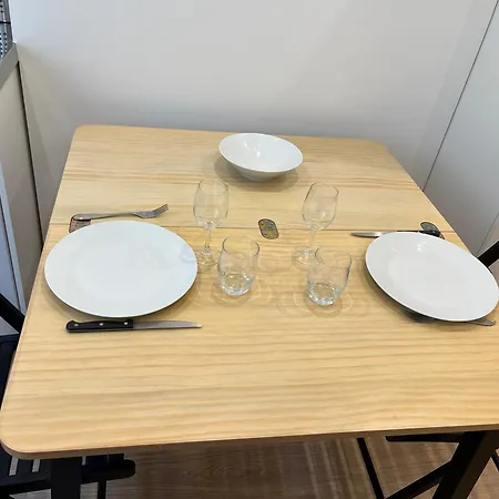Апартаменты Brand New Studio In Central Near Opera *